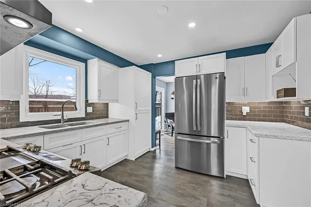 Additional image 18 of 16 Hillsdale Crt