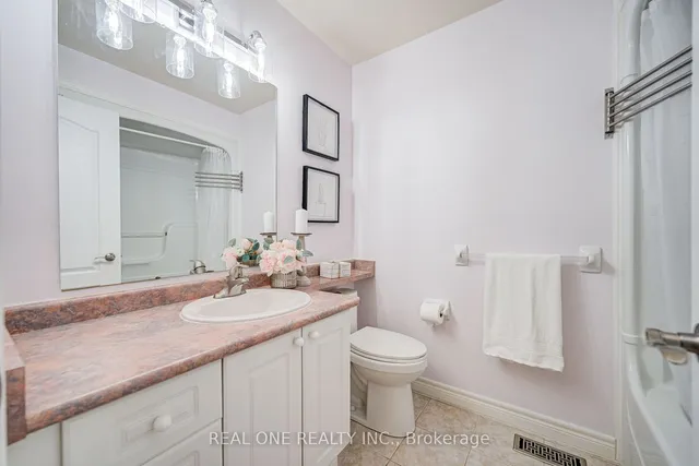 Additional image 25 of 963 KING Rd Unit 25