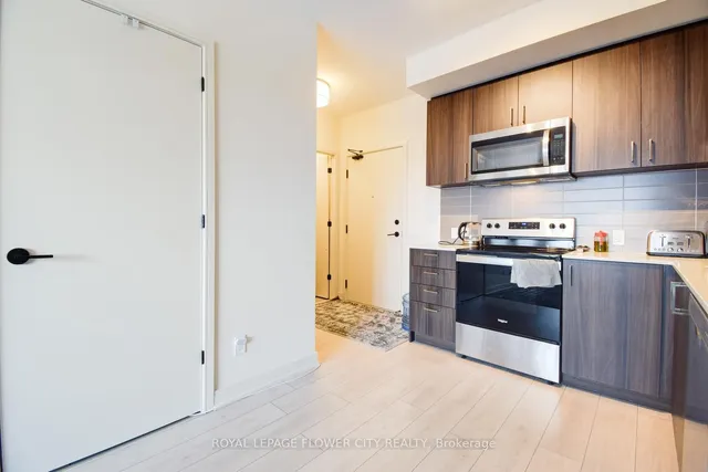 Additional image 23 of 8010 Derry Rd Unit 901