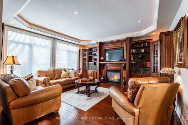 Additional image 10 of 35 Chiara Dr