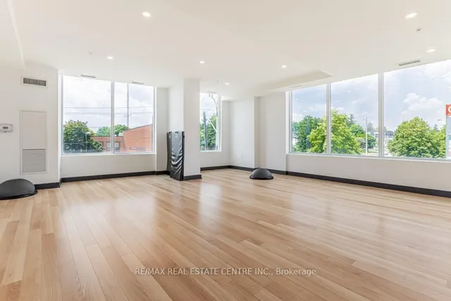 Additional image 30 of 3237 Bayview Ave Unit 713