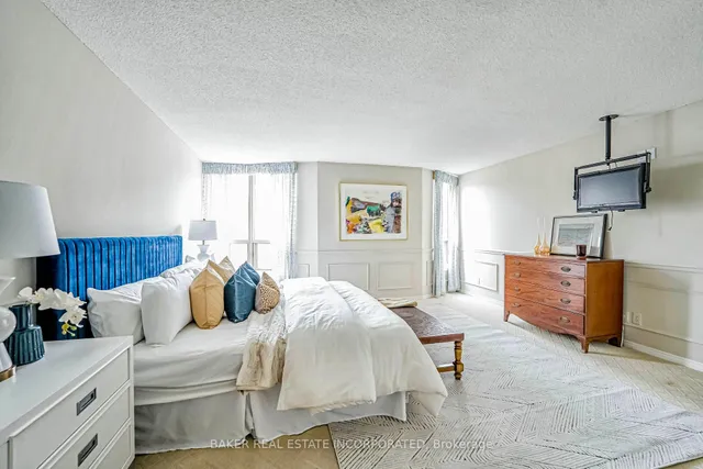 Additional image 23 of 25 George St Unit 903