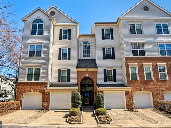 4691 Longstreet Ln APT 202, Alexandria, VA 22311