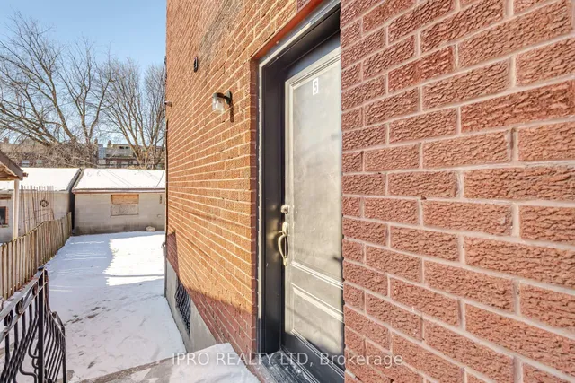 Additional image 39 of 528 Brock Ave