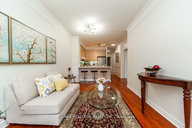 Additional image 14 of 555 Yonge St Unit #309