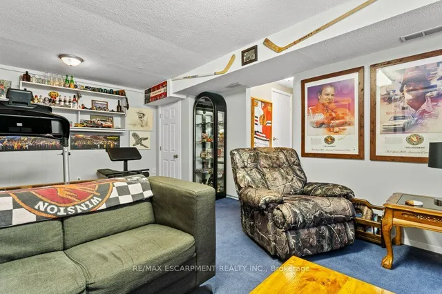 Additional image 32 of 1300 Upper Ottawa St Unit 49