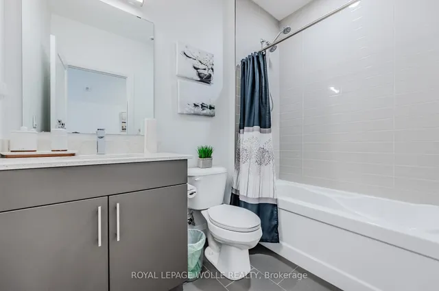 Additional image 42 of 399 Queen St Unit 210