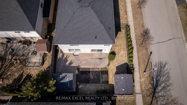 Additional image 11 of 54 Grasswood St