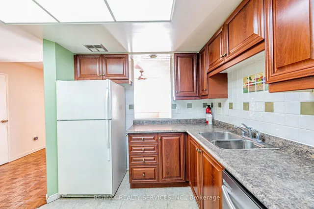 Additional image 23 of 8 Lisa St Unit 1503