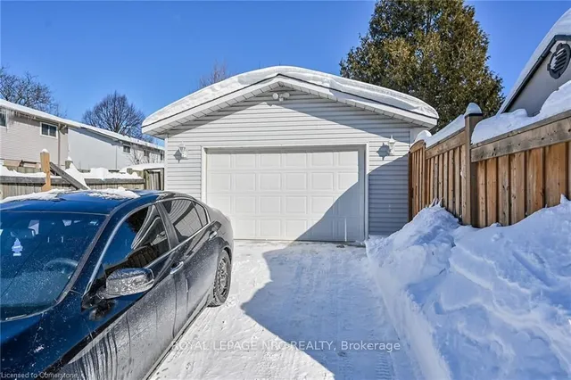 Additional image 32 of 146 Fiona Cres