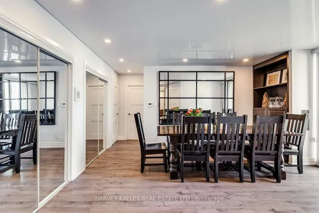 Additional image 15 of 33 Harbour Sq Unit 2440