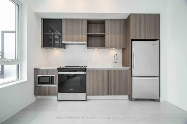 Additional image 10 of 395 Dundas St Unit 206