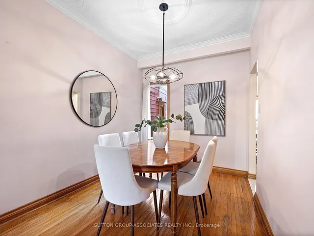 Additional image 7 of 696 Crawford St