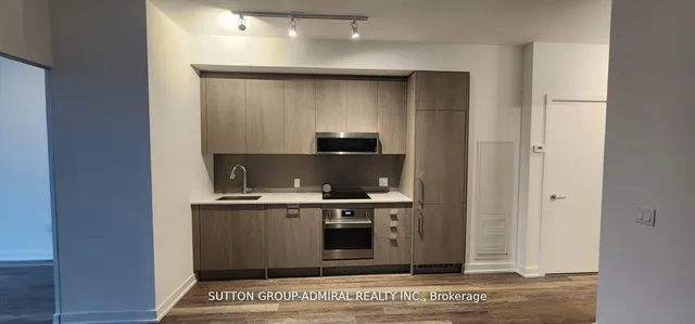 Additional image 5 of 250 Lawrence Ave Unit 709