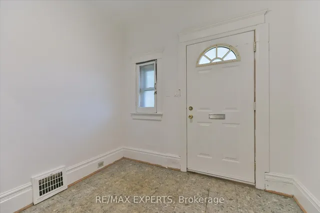 Additional image 9 of 18 Barton Ave