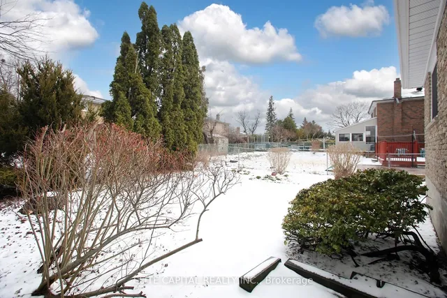 Additional image 30 of 24 Hoseyhill Cres