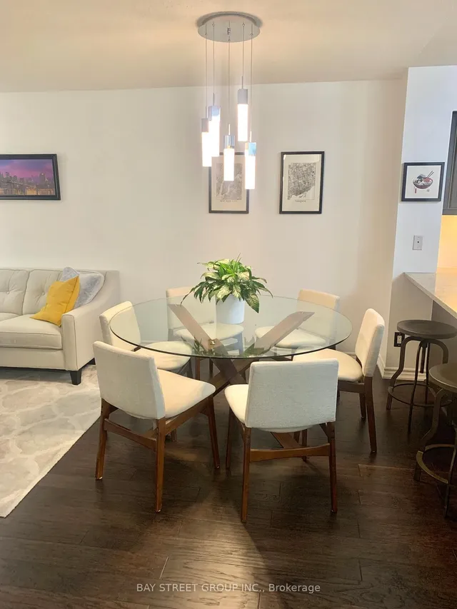 Additional image 2 of 19 Grand Trunk Cres Unit 3808