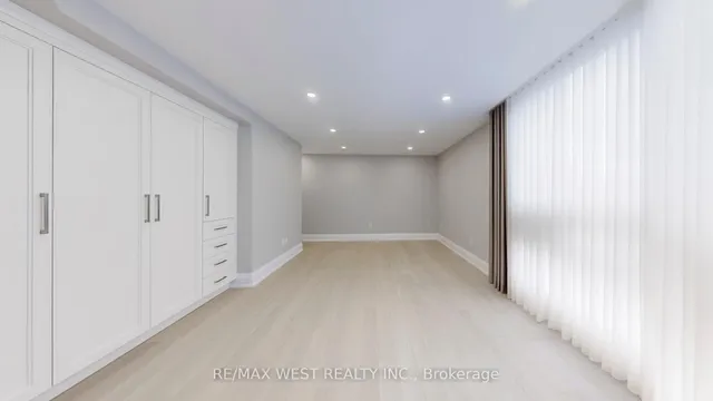 Additional image 18 of 240 Heath St Unit 801