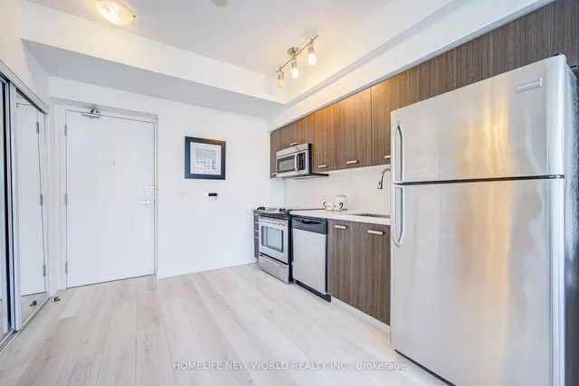 Additional image 13 of 832 Bay St Unit 2209