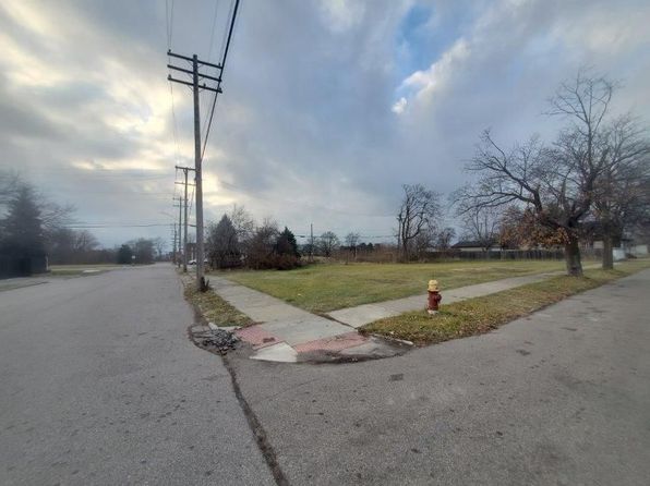 3301 Roosevelt St, Detroit, MI 48208
