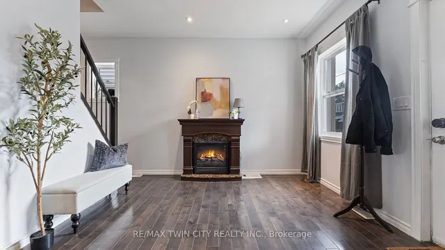 Additional image 4 of 157 Weir St