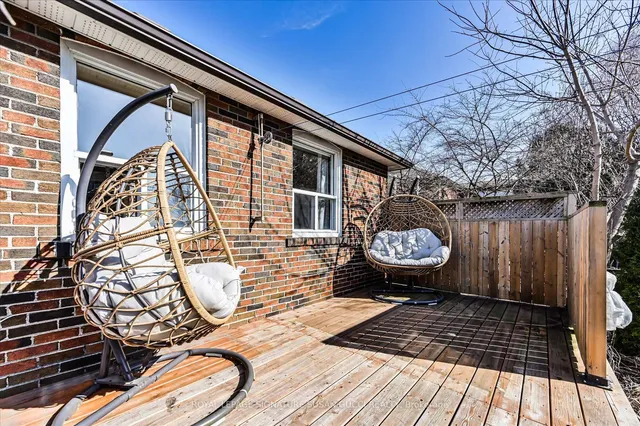 Additional image 25 of 8 Northridge Ave