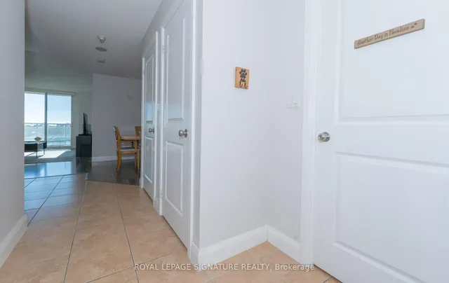 Additional image 8 of 6 Rosebank Dr Unit 10H