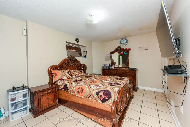 Additional image 35 of 42 York St