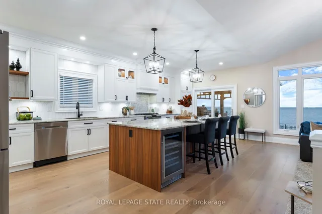 Additional image 7 of 66 Seabreeze Cres