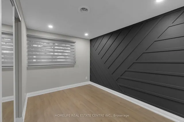 Additional image 20 of 11 Jason Sq