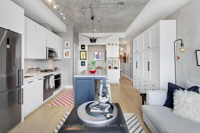 Additional image 9 of 608 Richmond St Unit 619