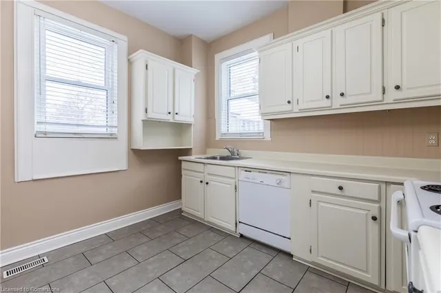 Additional image 15 of 280 Bold St