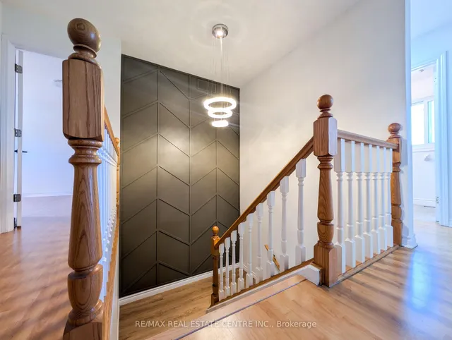 Additional image 11 of 187 DAIMLER Dr