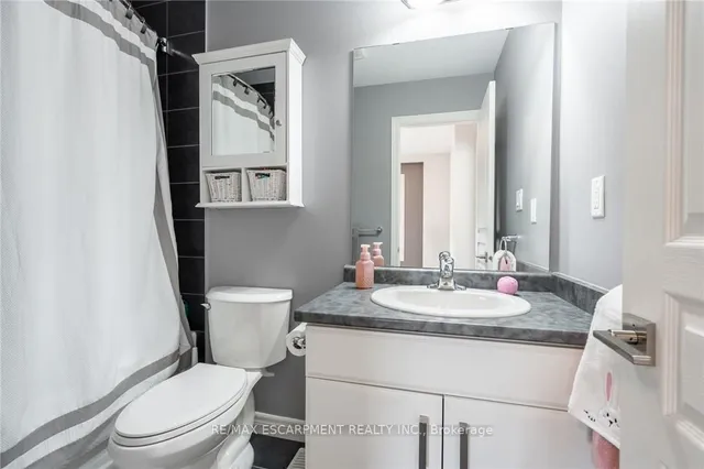 Additional image 27 of 247 Festival Way Unit 1