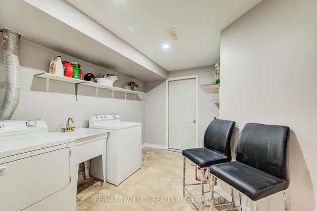 Additional image 41 of 144 Udvari Cres
