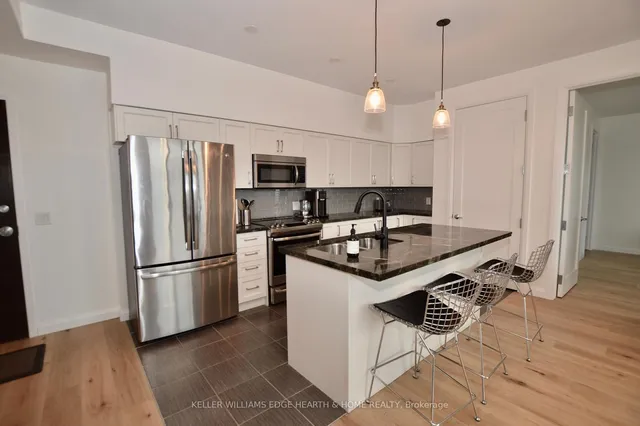 Additional image 9 of 112 King St Unit 1108