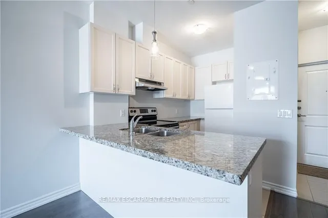 Additional image 11 of 95 Wilson St Unit 204