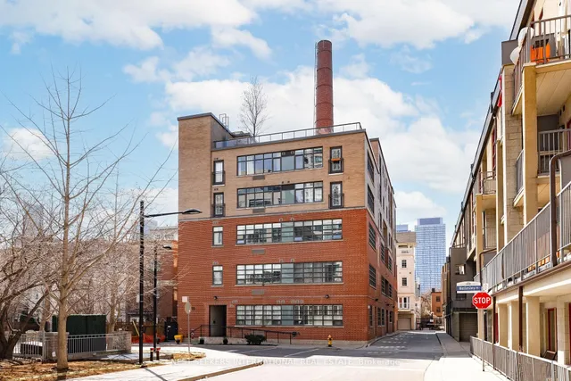 Additional image 3 of 10 Wellesley Pl Unit 302