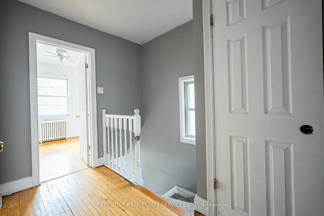 Additional image 17 of 190 CAMERON Ave