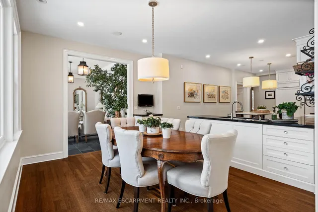 Additional image 26 of 5 Mayfair Pl