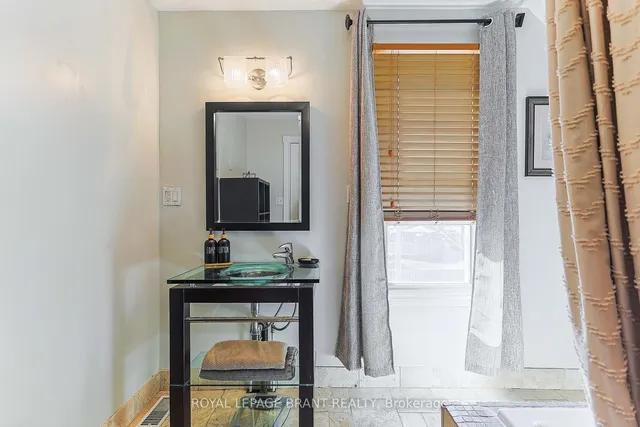 Additional image 23 of 162 Mill St