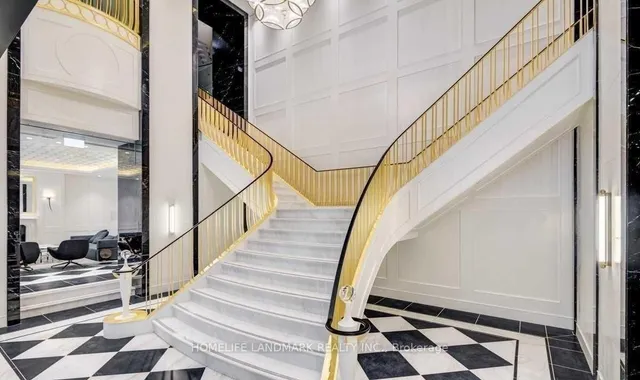 Additional image 4 of 955 Bay St Unit 2403