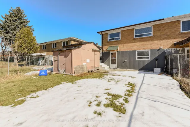 Additional image 42 of 3424 Laddie Cres