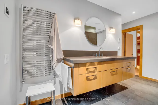 Additional image 28 of 39 Farmcote Rd