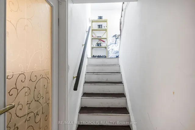 Additional image 40 of 280 Cranbrook Dr