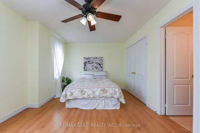 Additional image 25 of 23 Attview Cres