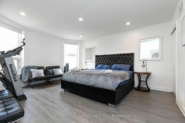 Additional image 9 of 300 Seaton St