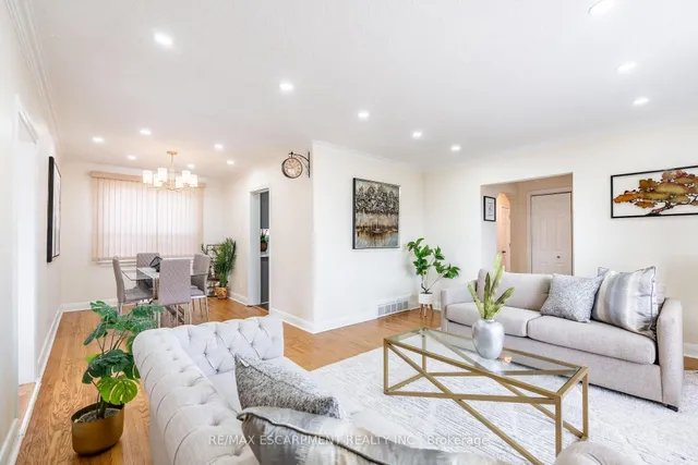 Additional image 8 of 2305 Wagner Cres