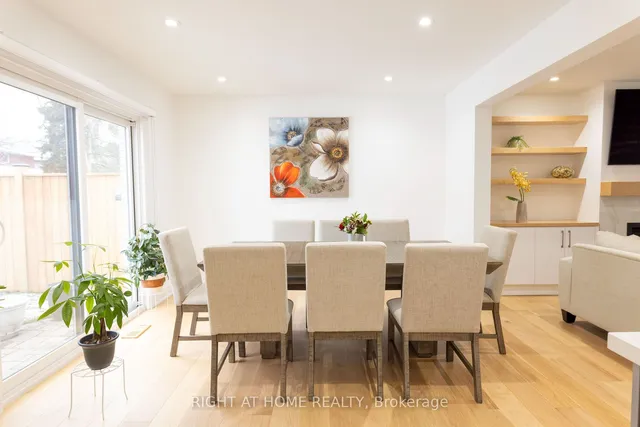 Additional image 11 of 22 Silverthorne Bush Dr