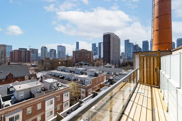 Additional image 27 of 10 Wellesley Pl Unit 302